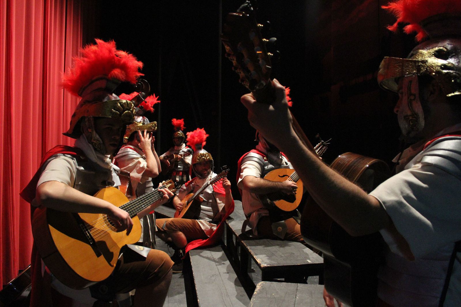 Imágenes del primer día de preliminares de concurso del Carnaval Colombino 2018