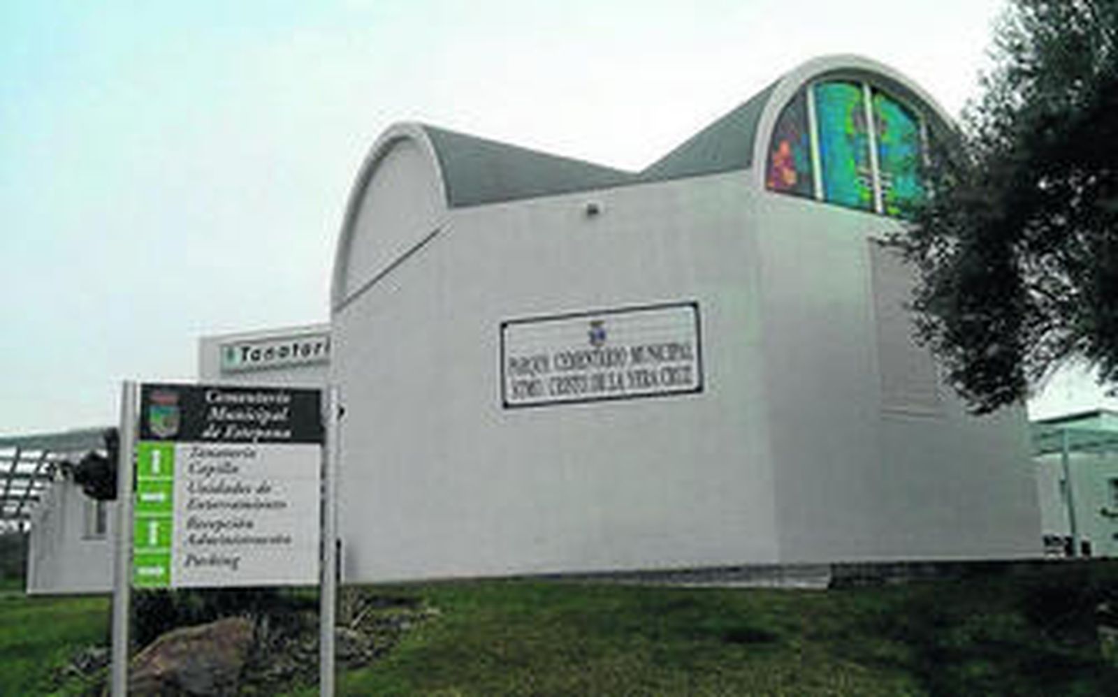 El cementerio Santo Cristo de la Veracruz de Estepona.