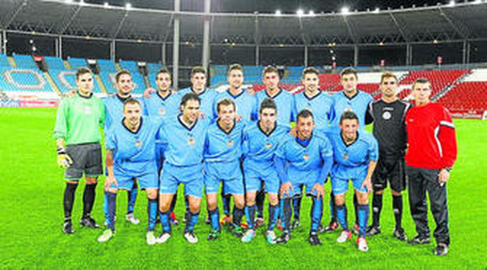 La selección provincial, Ortiz en acción y una placa de Doblado a Borbalán.