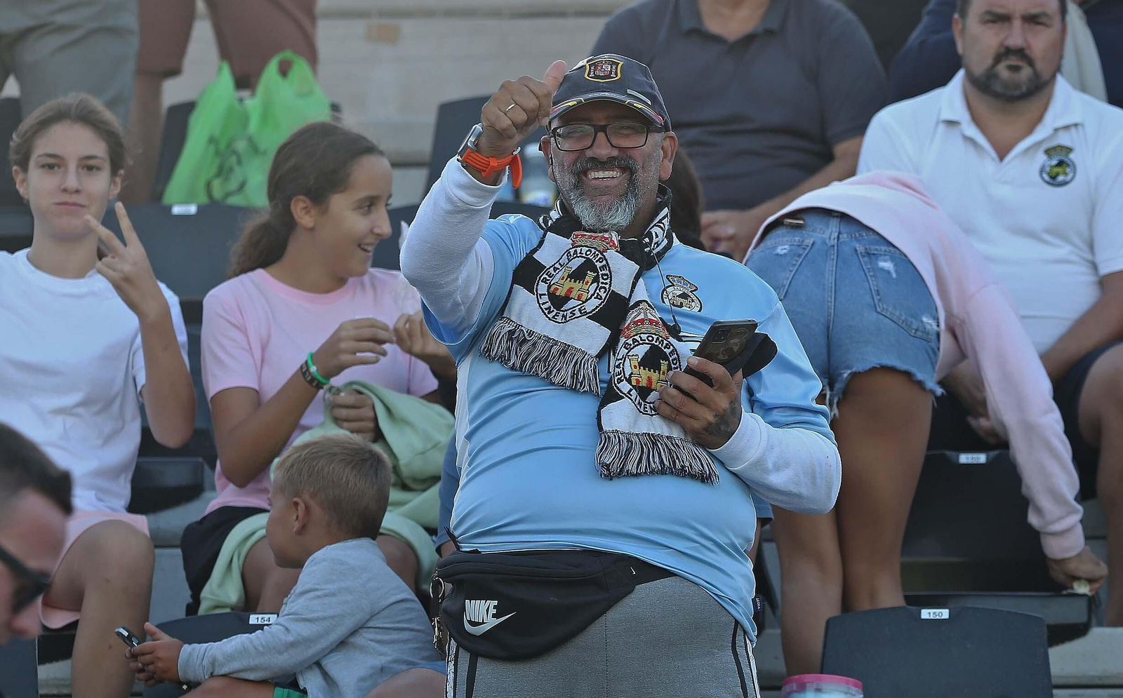 Búscate en el Balona - Águilas celebrado en el Ciudad de La Línea