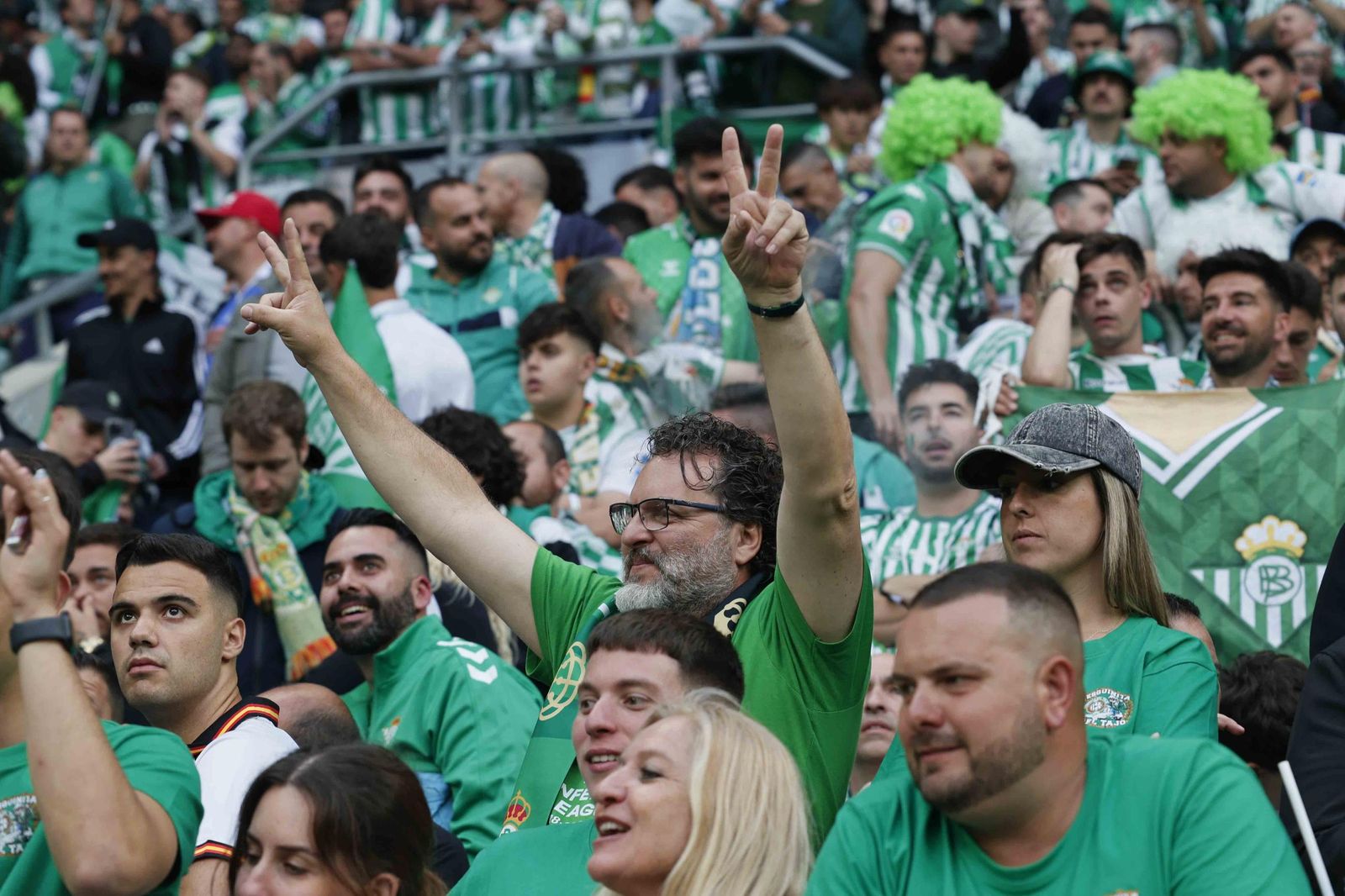 La afición del Betis en la final de la Conference League