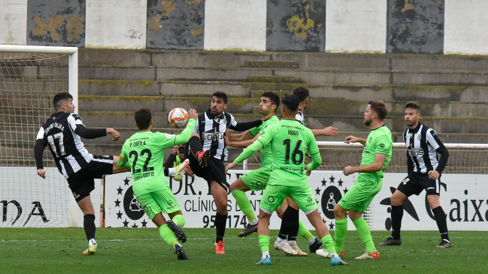 Las fotos de la victoria de la Balona sobre el Atlético Baleares (1-0)