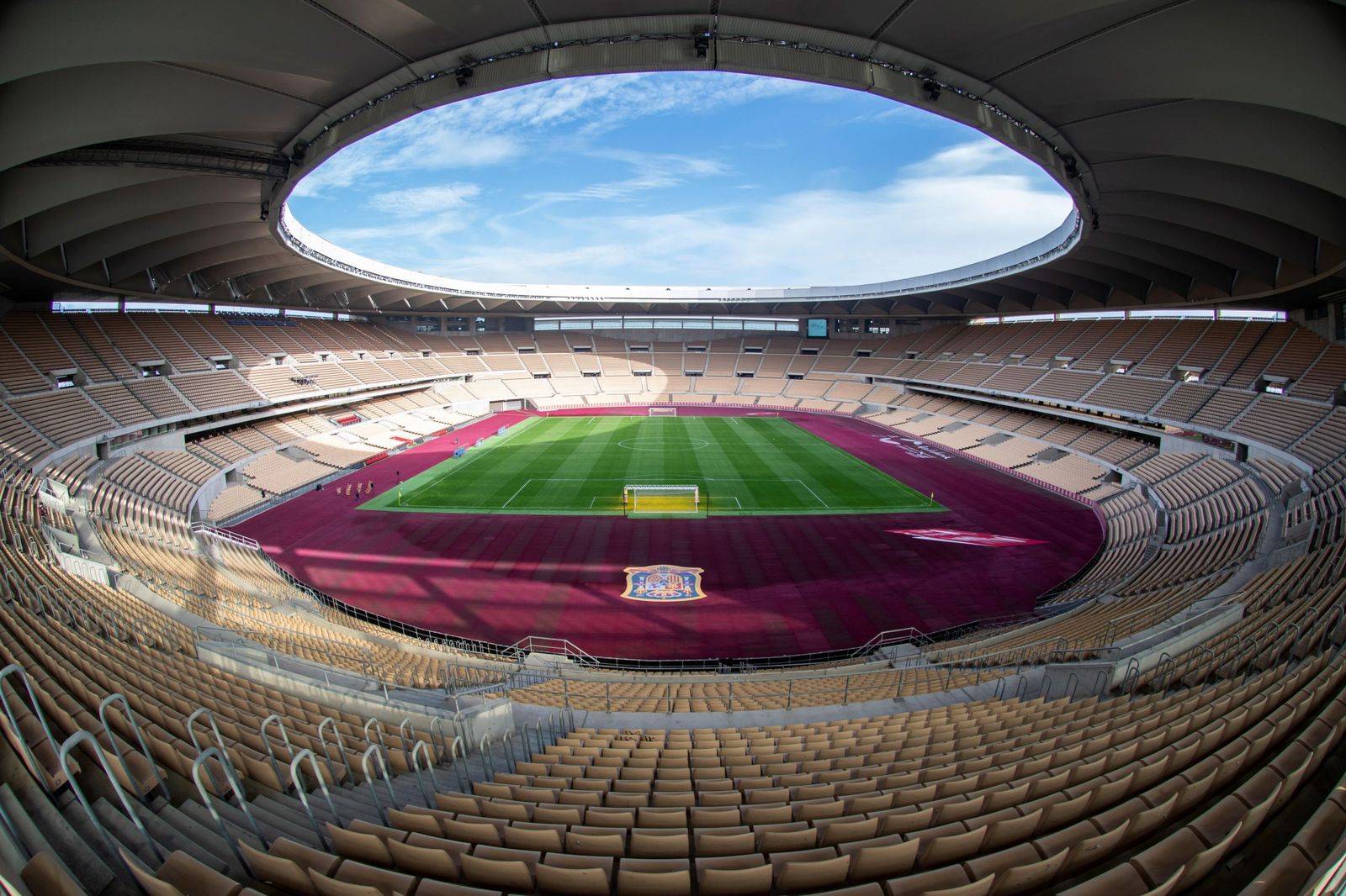 Vista desde la grada del estadio de La Cartuja de Sevilla antes de la celebración del partido entre España y Alemania de la Liga de Naciones celebrado el pasado 17 de noviembre.