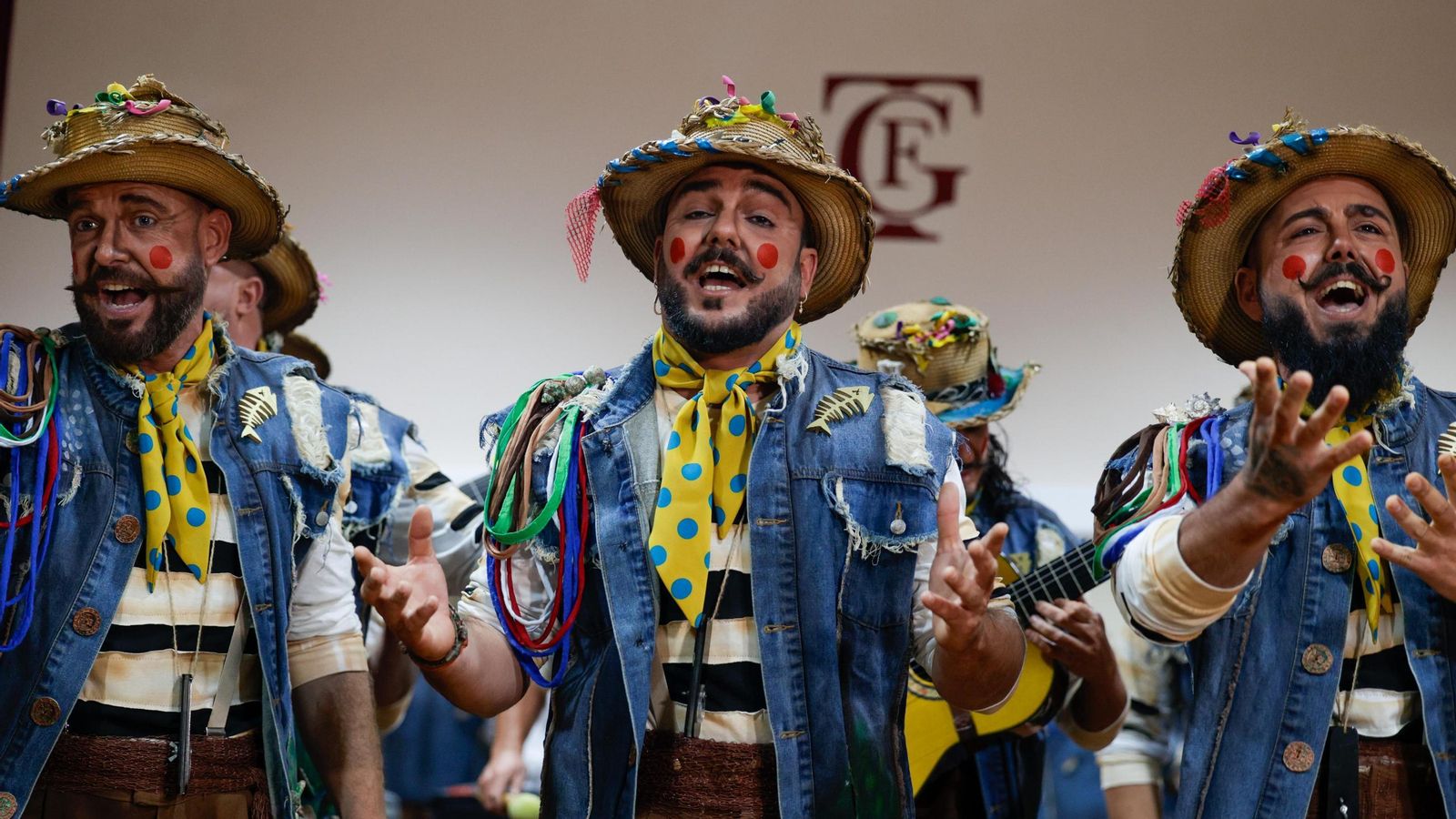 Búscate entre las mejores imágenes de la decimonovena sesión de preliminares del COAC 2025