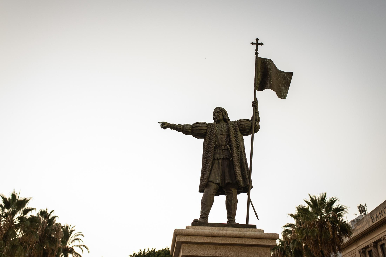 Comer junto a la Plaza de las Monjas