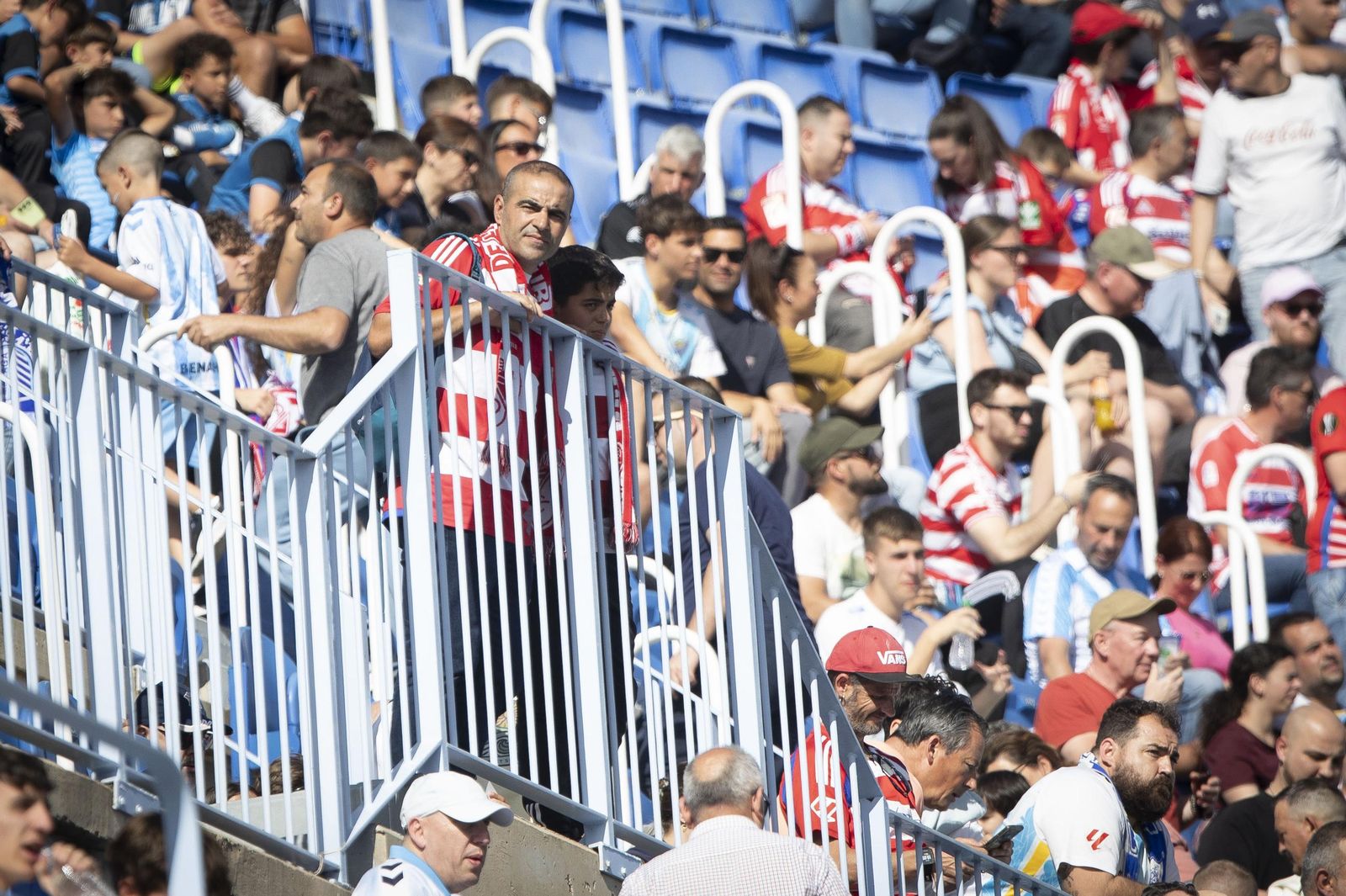 Las imágenes del partido entre el Málaga y el Granada CF