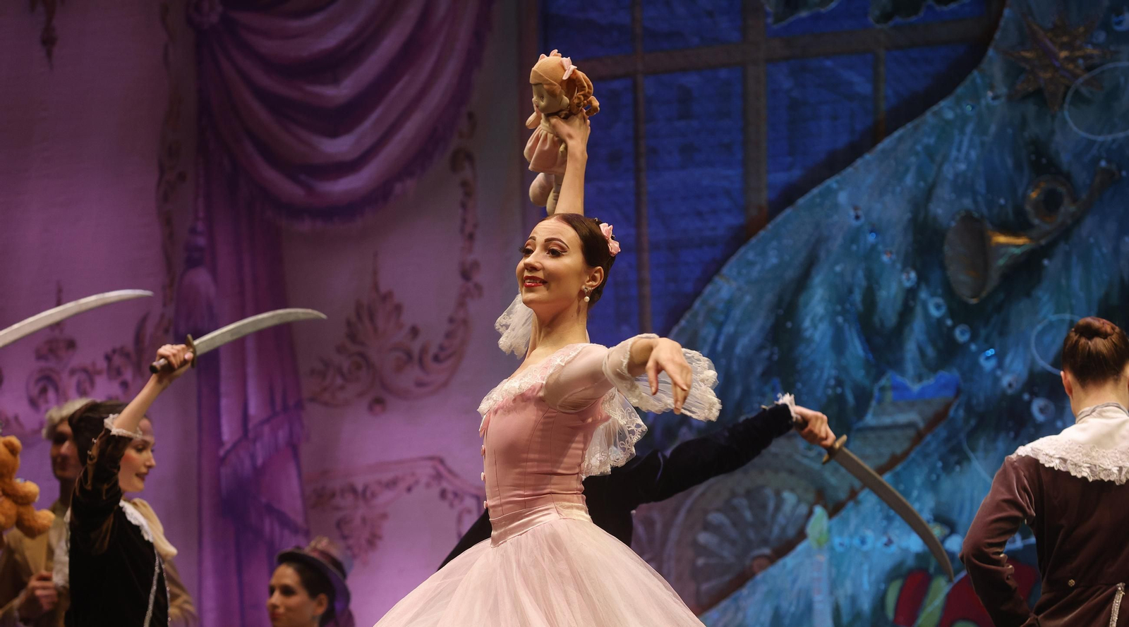 Fotos del ballet de Kiev con El Cascanueces en La Línea
