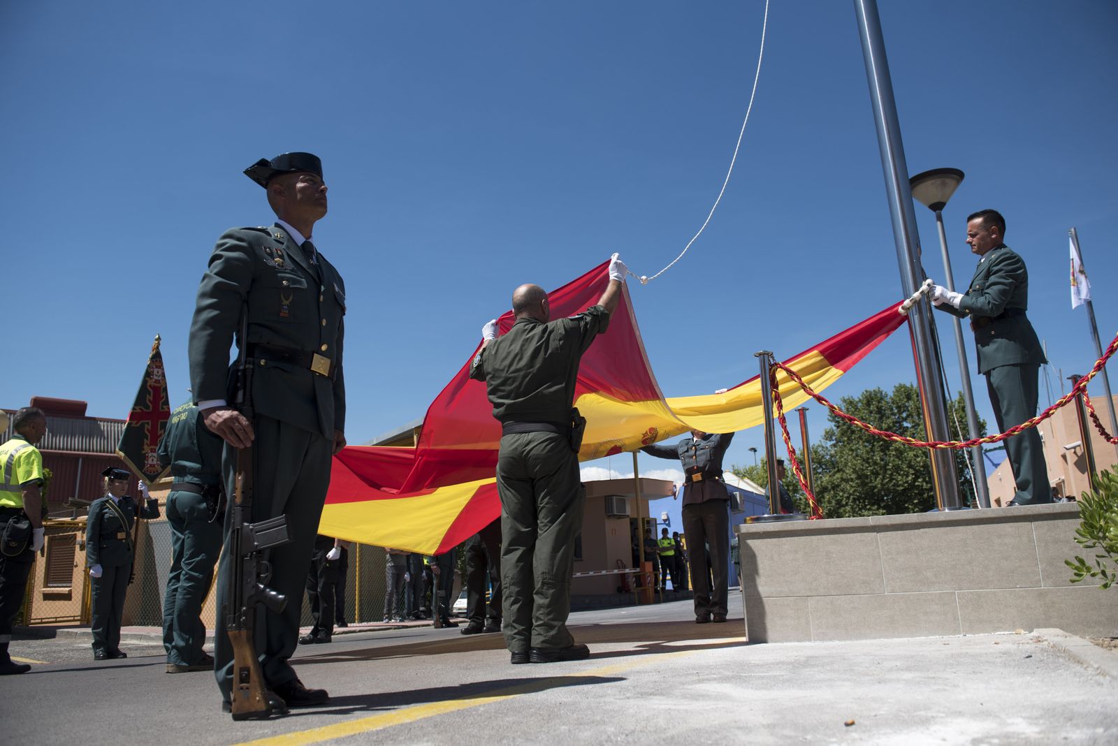 Acto de celebración del 175 aniversario de la Guardia Civil en Granada