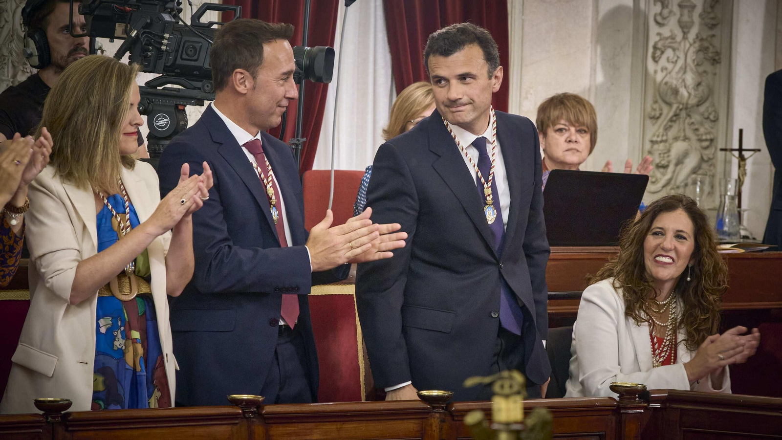 Pleno de  investidura de Bruno García.