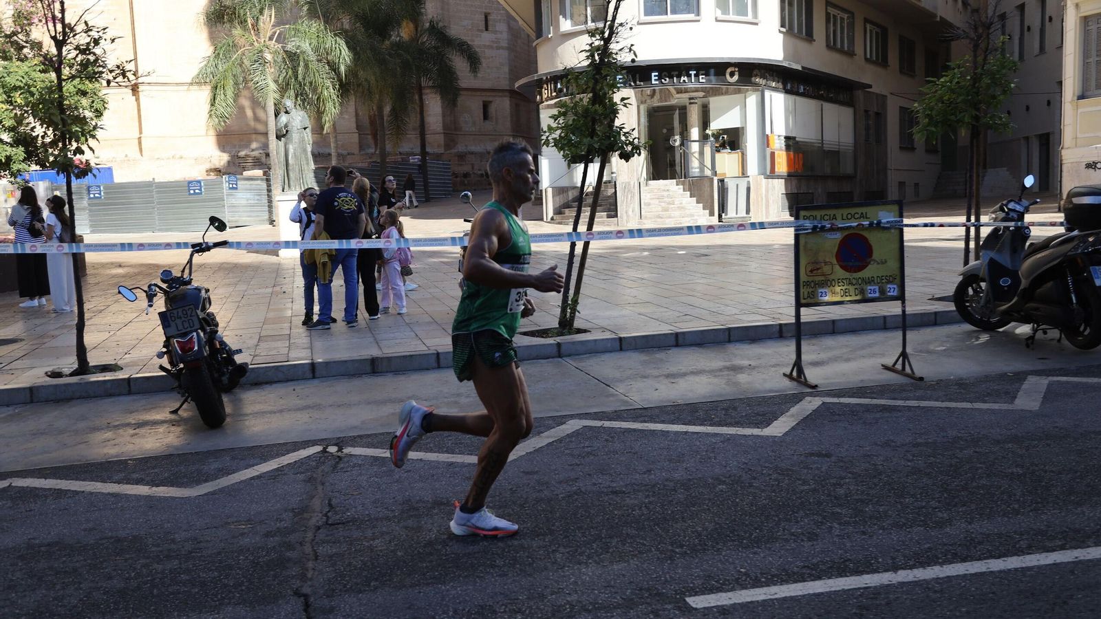 Búscate en las fotos de la Carrera de la Prensa en Málaga