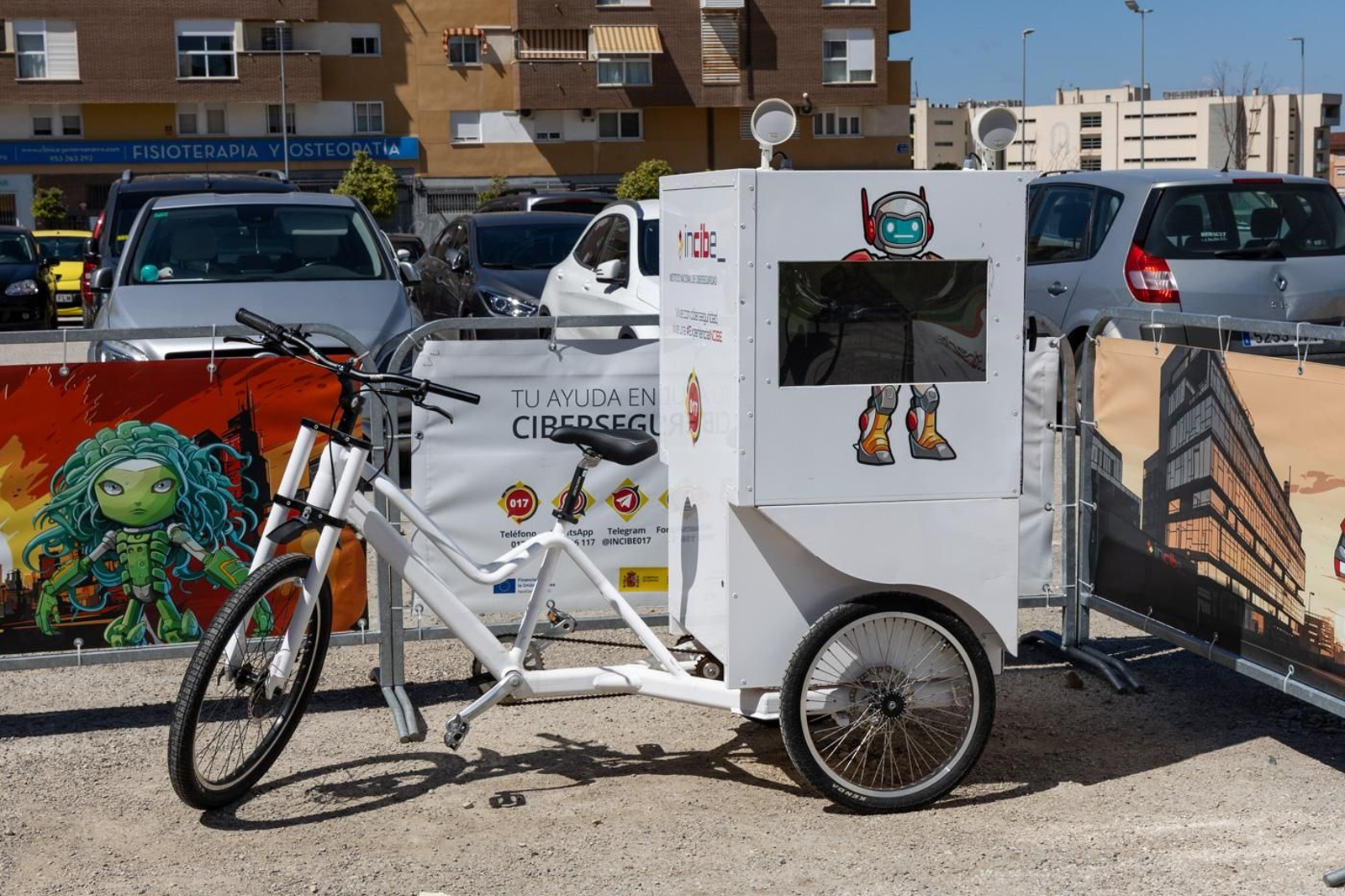 Visita el espacio 'Roadshow' Experiencia Incibe