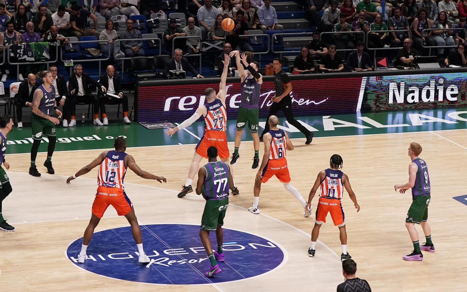Las fotos del Unicaja - Leyma Coruña de ACB