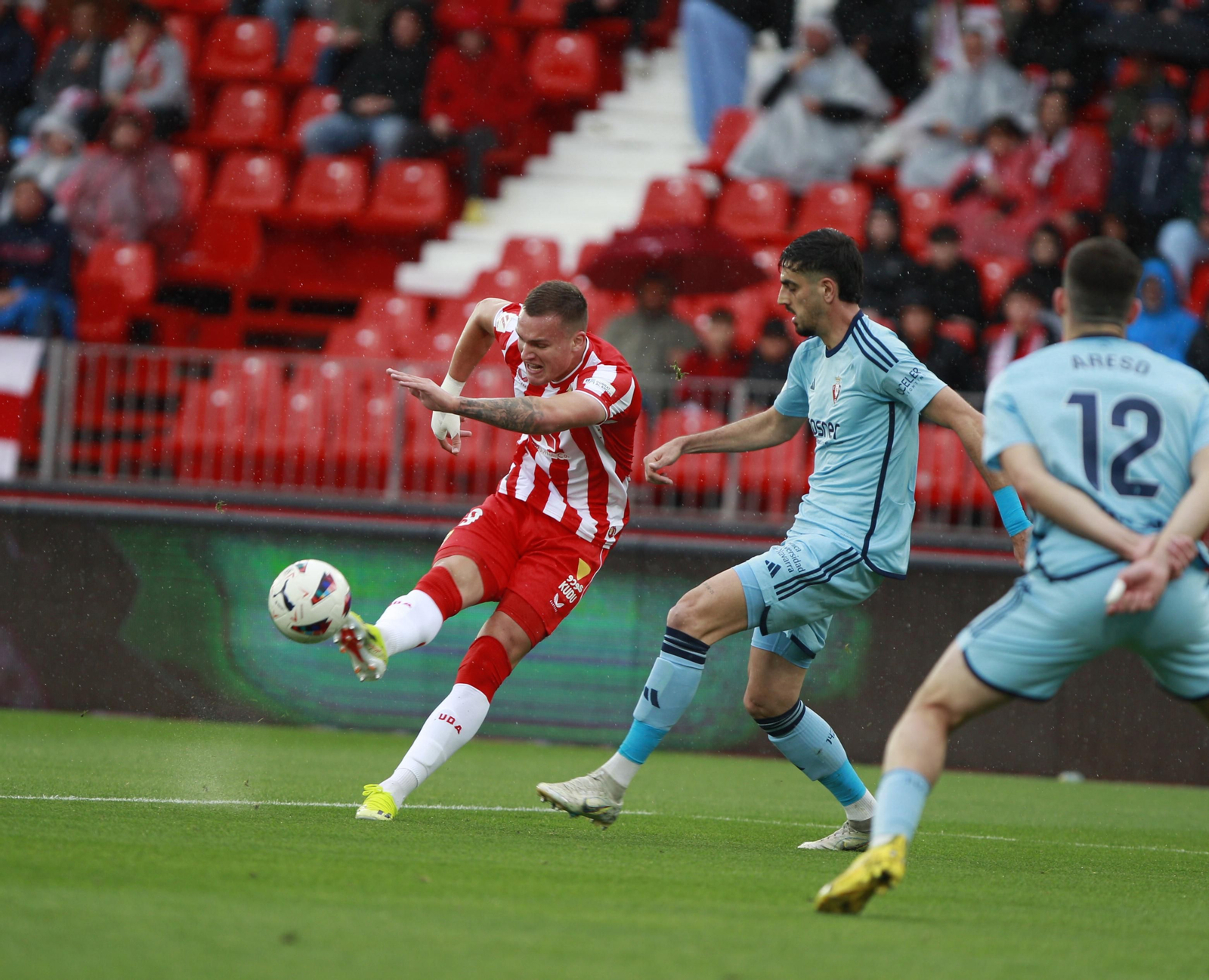 Las mejores imágenes del partido de fútbol U.D. Almería-C.A. Osasuna