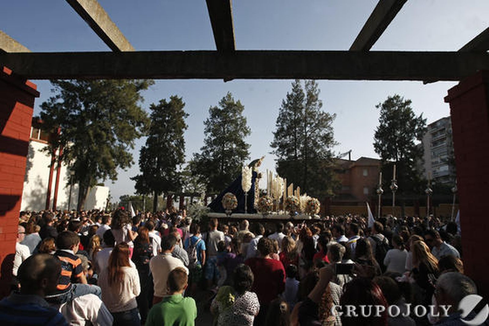 Las Tres Caídas de Algeciras

Foto: Erasmo Fenoy · Paco Guerrero
