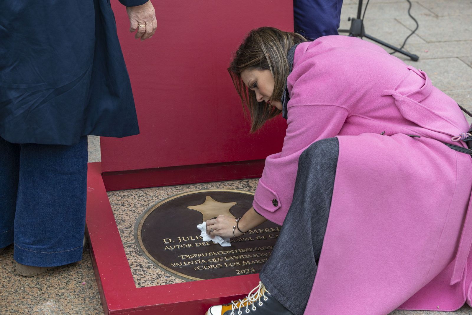 Las imágenes del acto de descubrimiento de la estrella dedicada a Julio Pardo en el Paseo de la Fama del Carnaval de Cádiz