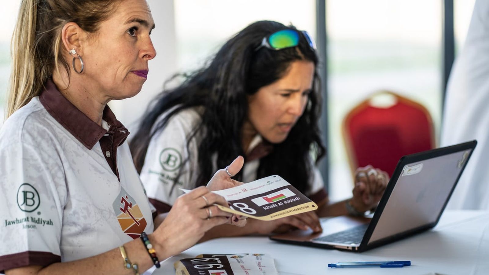 Mari Carmen Amorós y Rigel Cedeño en la ultra maratón de Omán 2024