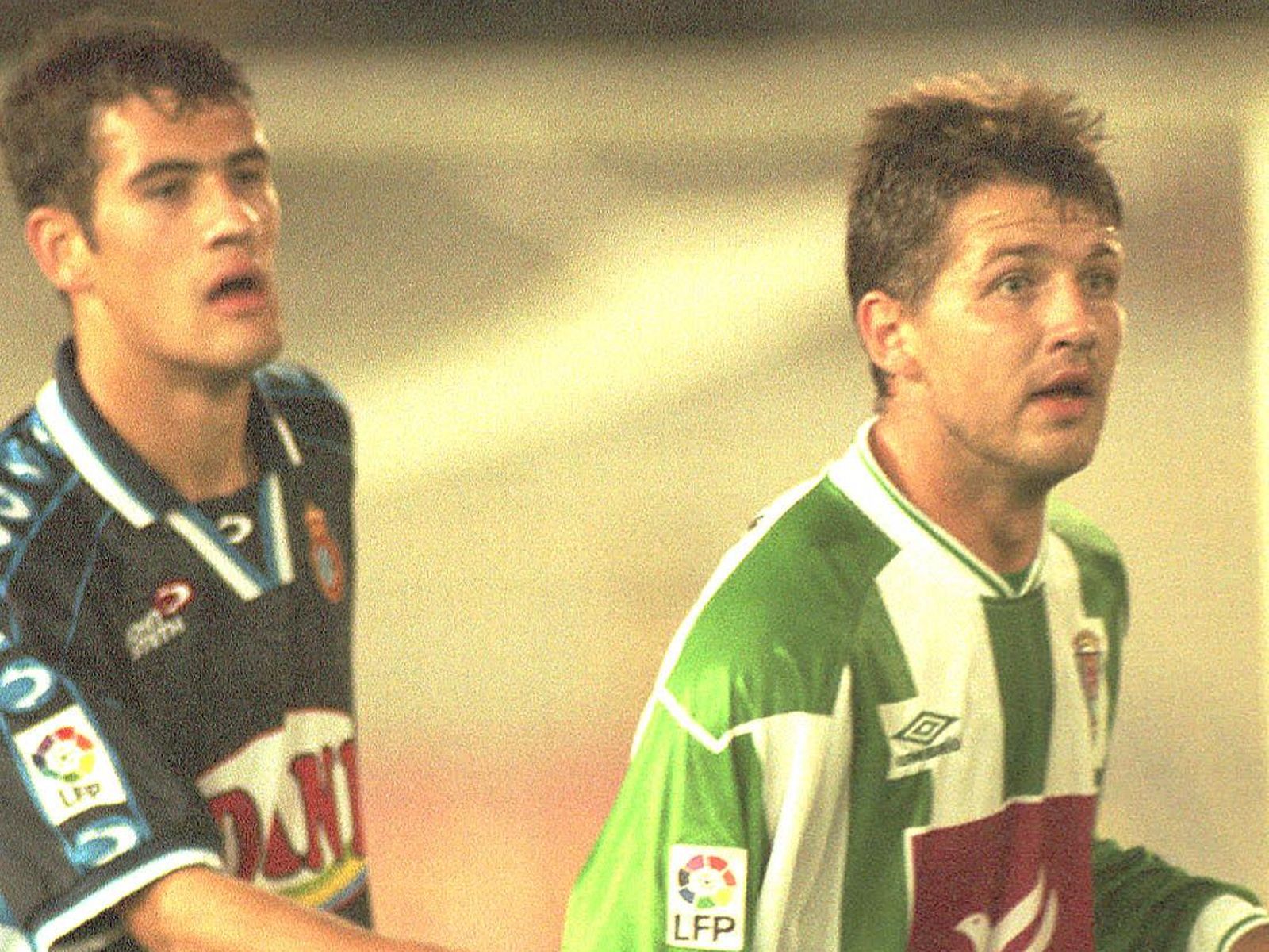 Salenko, en un partido con el Córdoba CF.