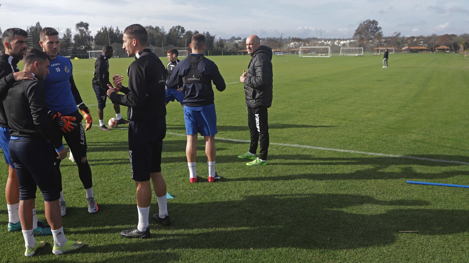 Fotos del primer entrenamiento de Alberto Monteagudo con la Balona