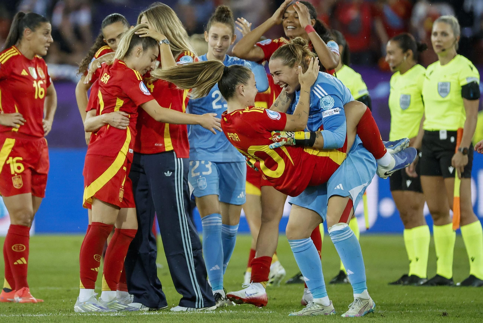 Las mejores imágenes del pase a la final de España ante Alemania en la Eurocopa femenina
