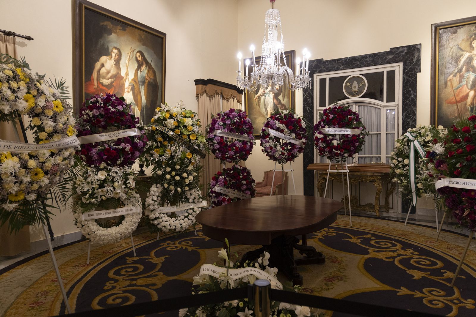 El velatorio del cardenal Carlos Amigo en el Palacio Arzobispal, todas las imágenes