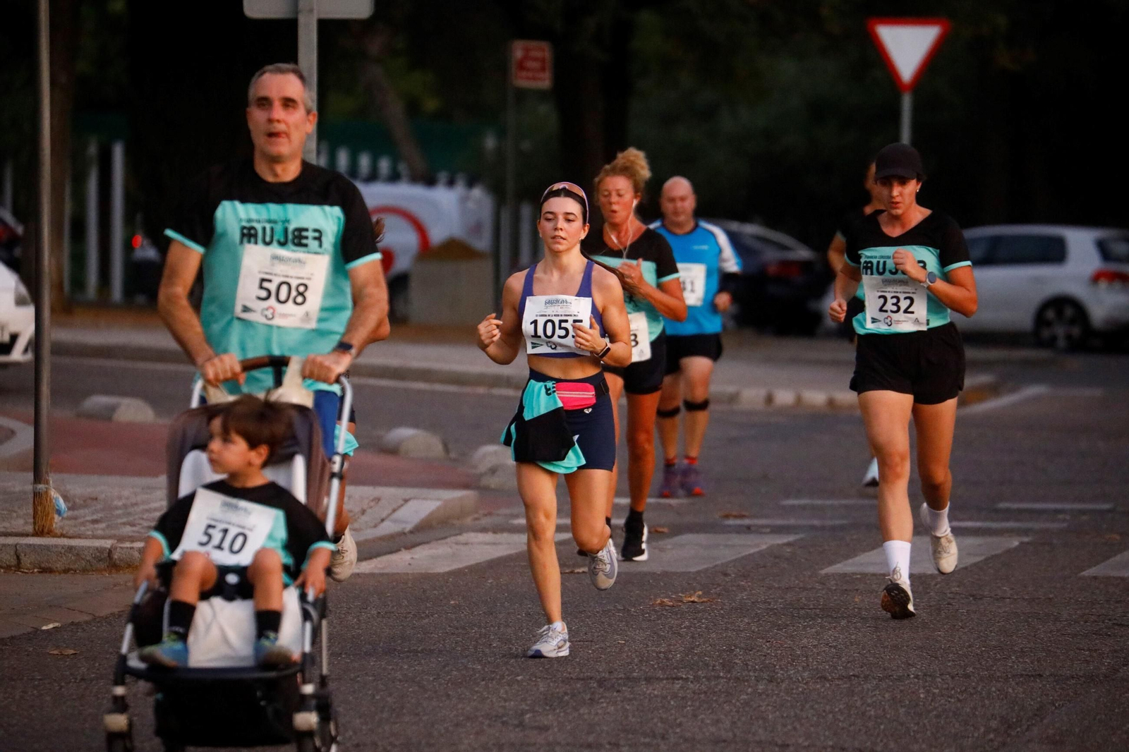 Las mejores imágenes de la XX Carrera de la Mujer de Córdoba