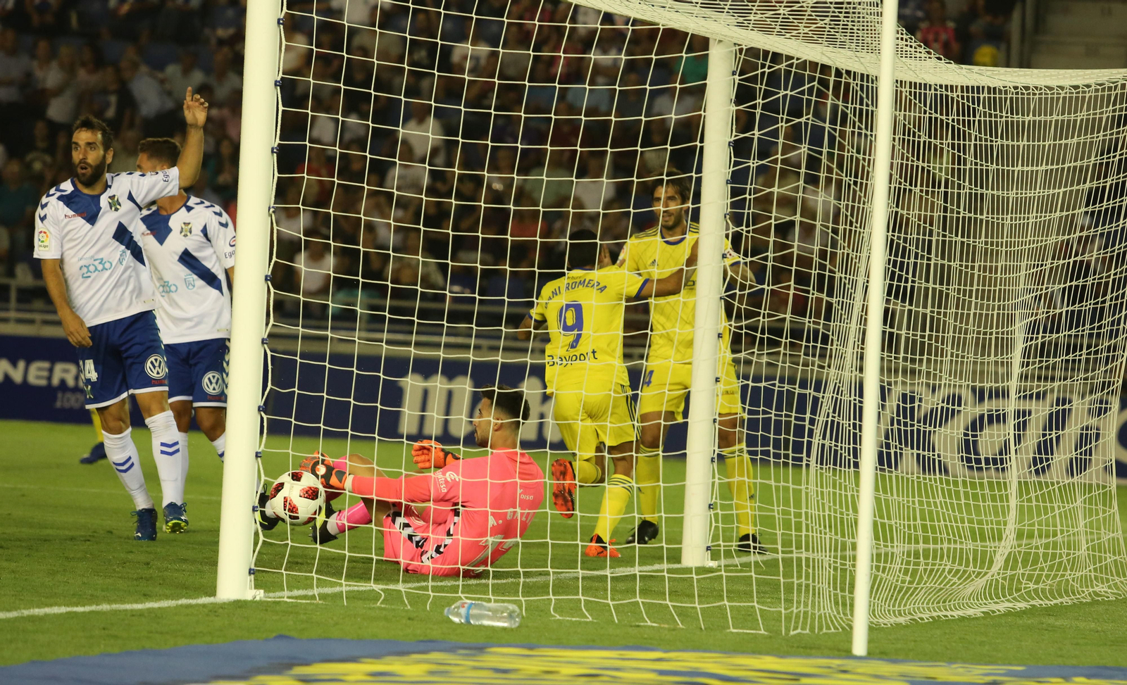 Las imágenes del Tenerife-Cádiz de Copa del Rey