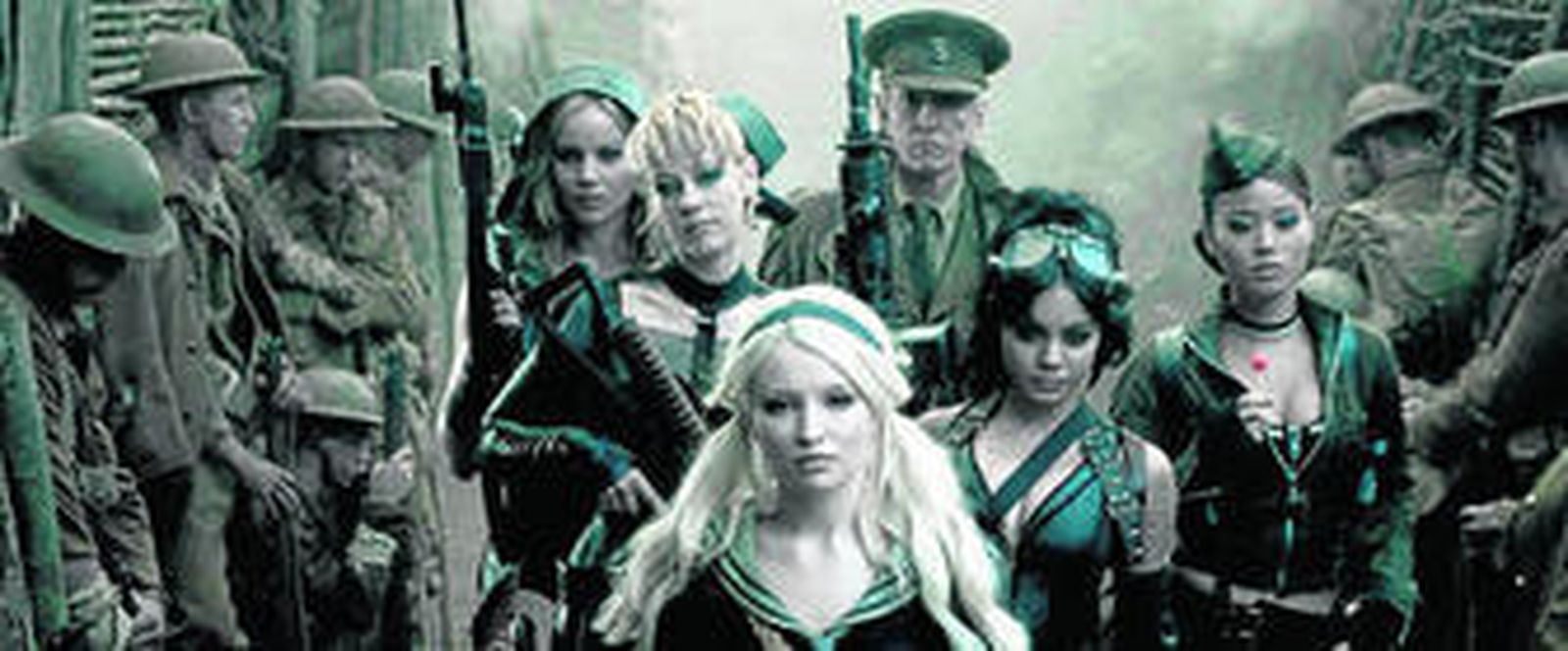 Las tres protagonistas de 'Sucker Punch' en una escena de la película.