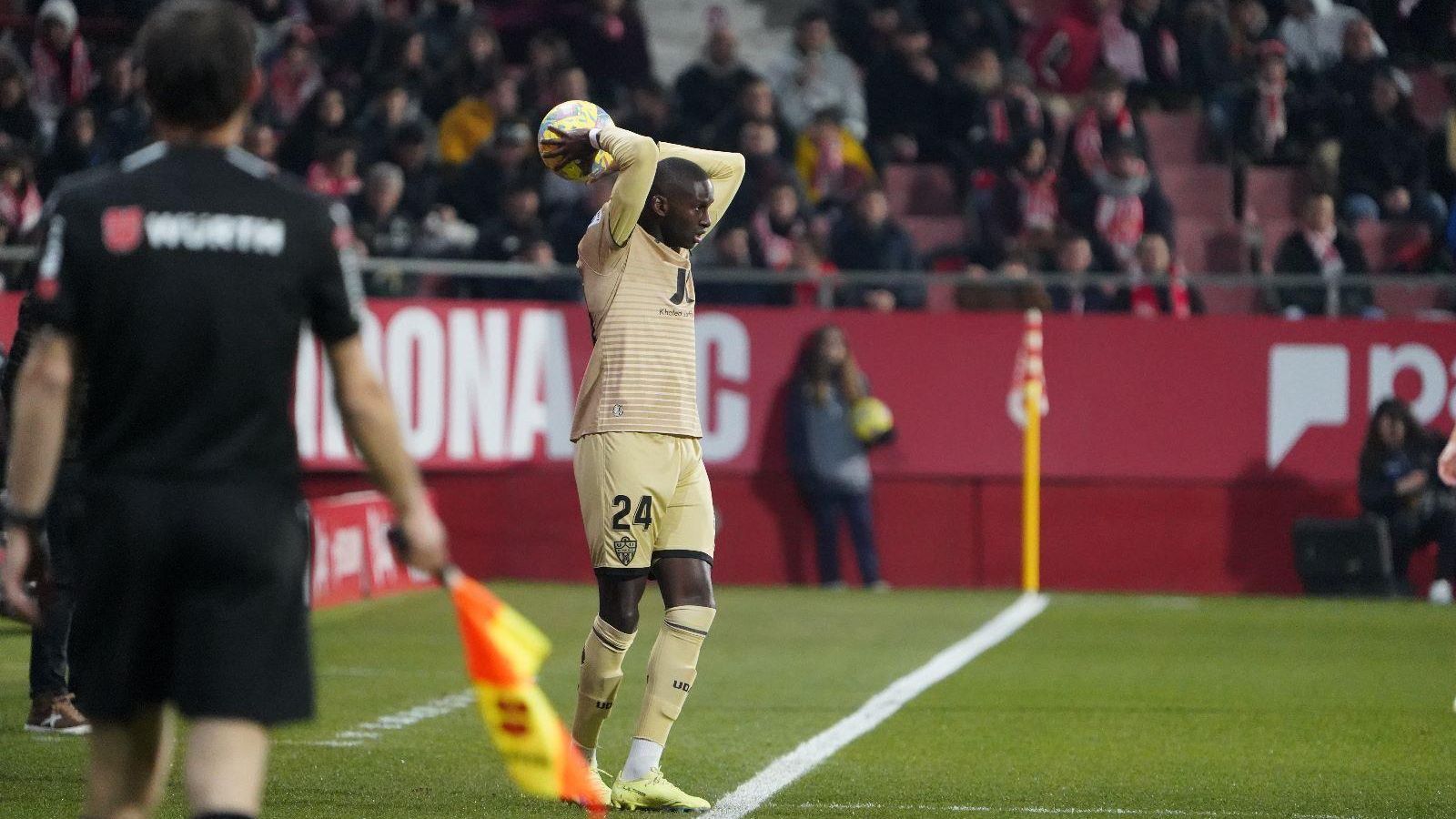 Mendes volvió a cuajar una paupérrima actuación