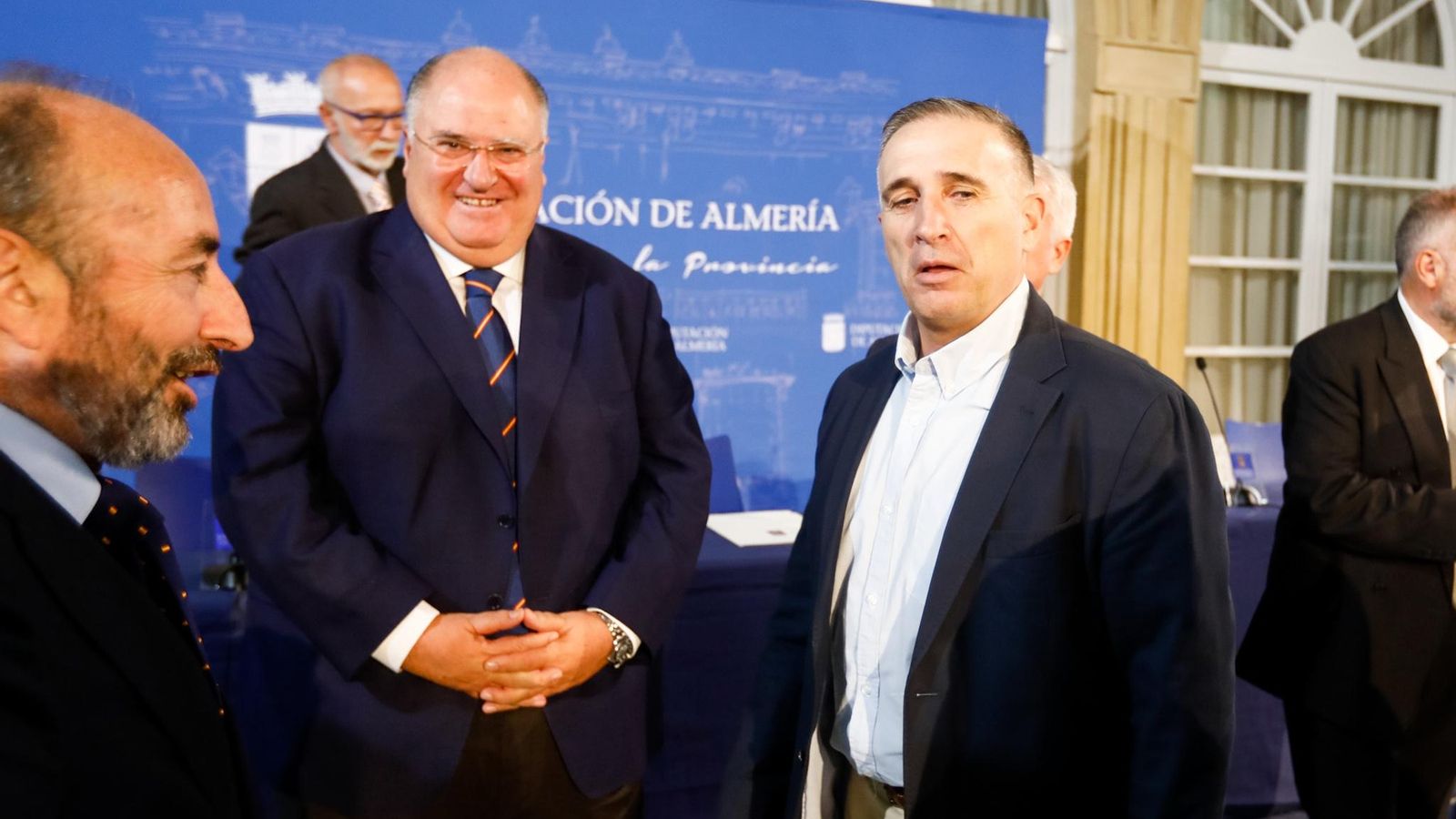 El diputado Gonzálvez y miembros de la Fundación.