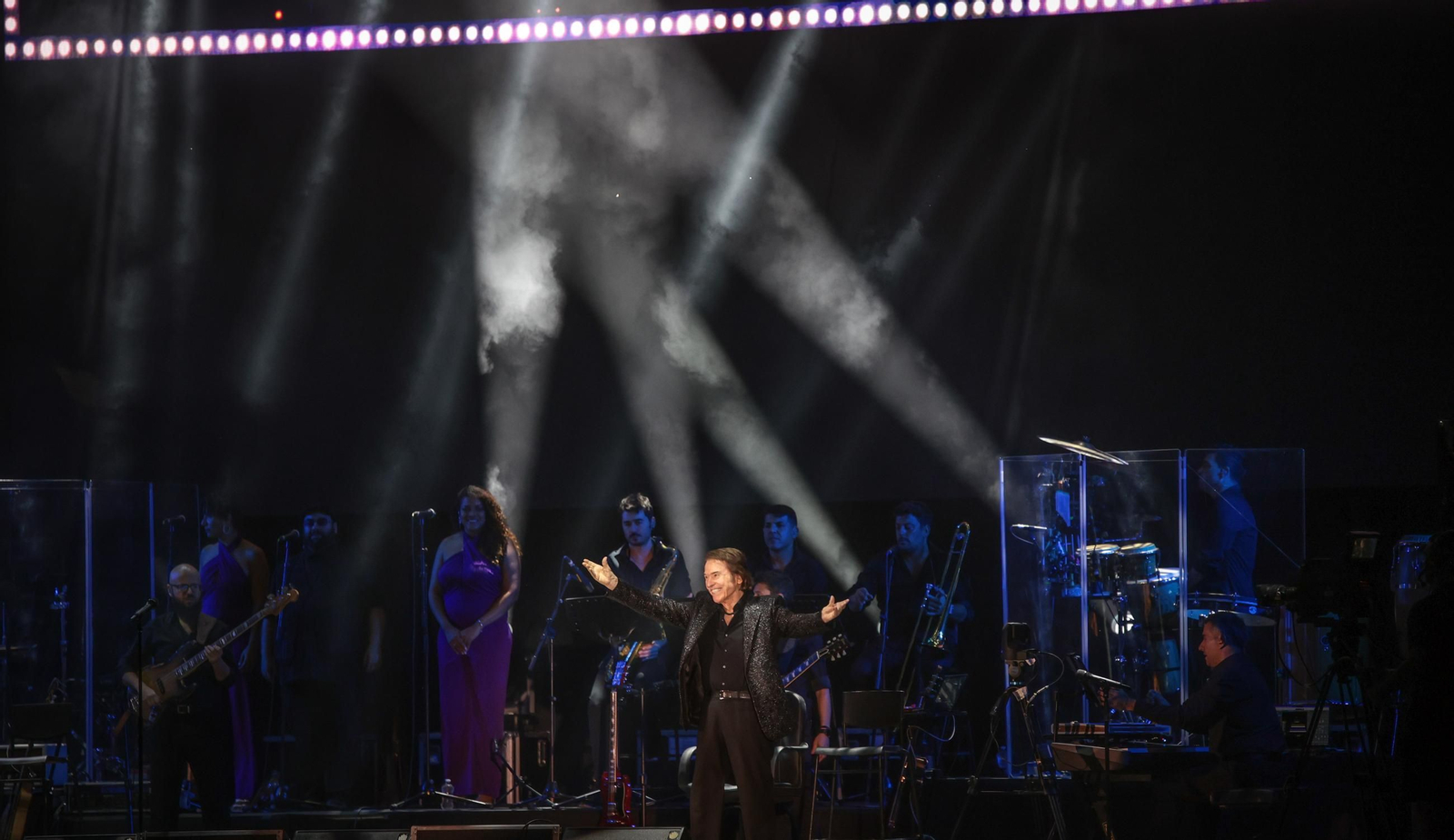 Imágenes del concierto de Raphael en el Tío Pepe Festival