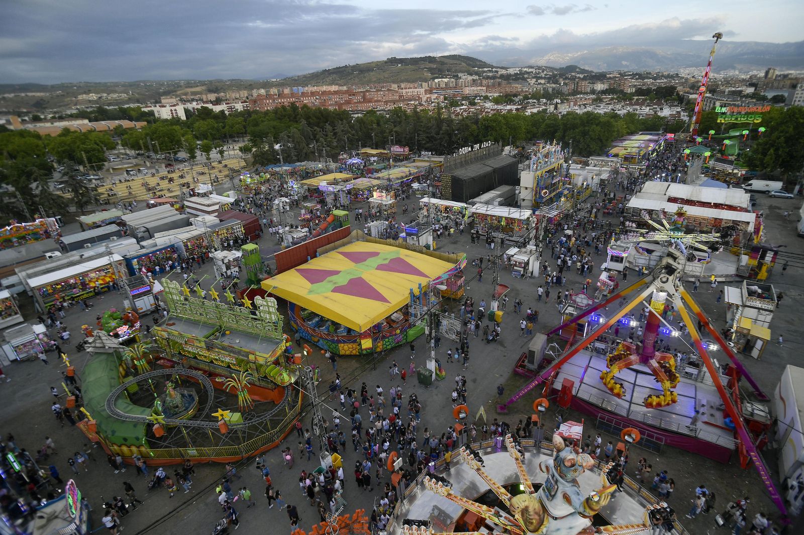 Fotos: el ferial del Corpus en la noche del viernes 4