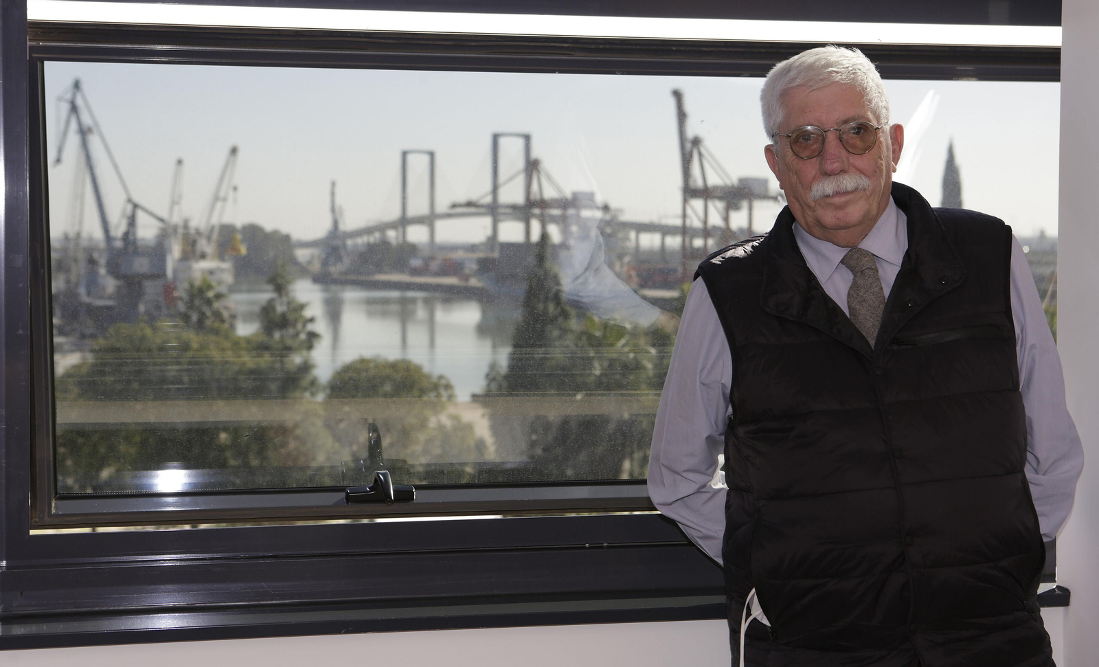 Eduardo Martínez Zúñiga, en su oficina.