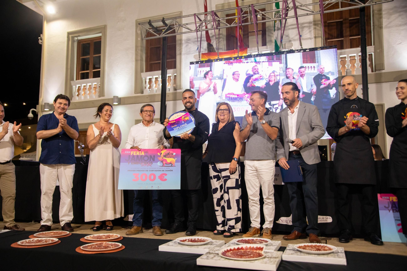 Concurso de cortadores de jamón en Serón, en imágenes