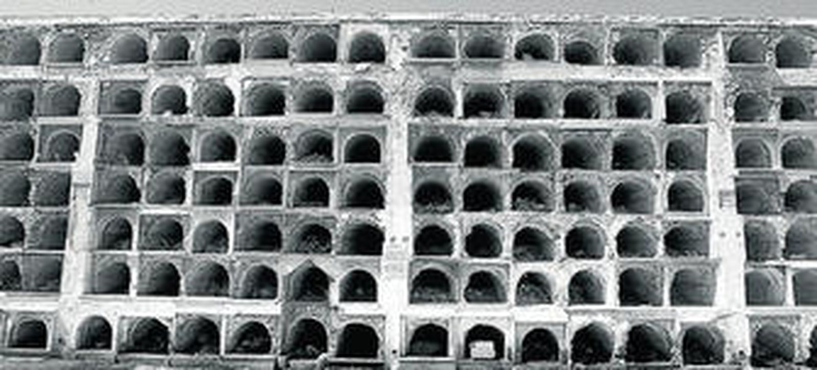 Cuarteladas vacías pendientes del derribo definitivo.