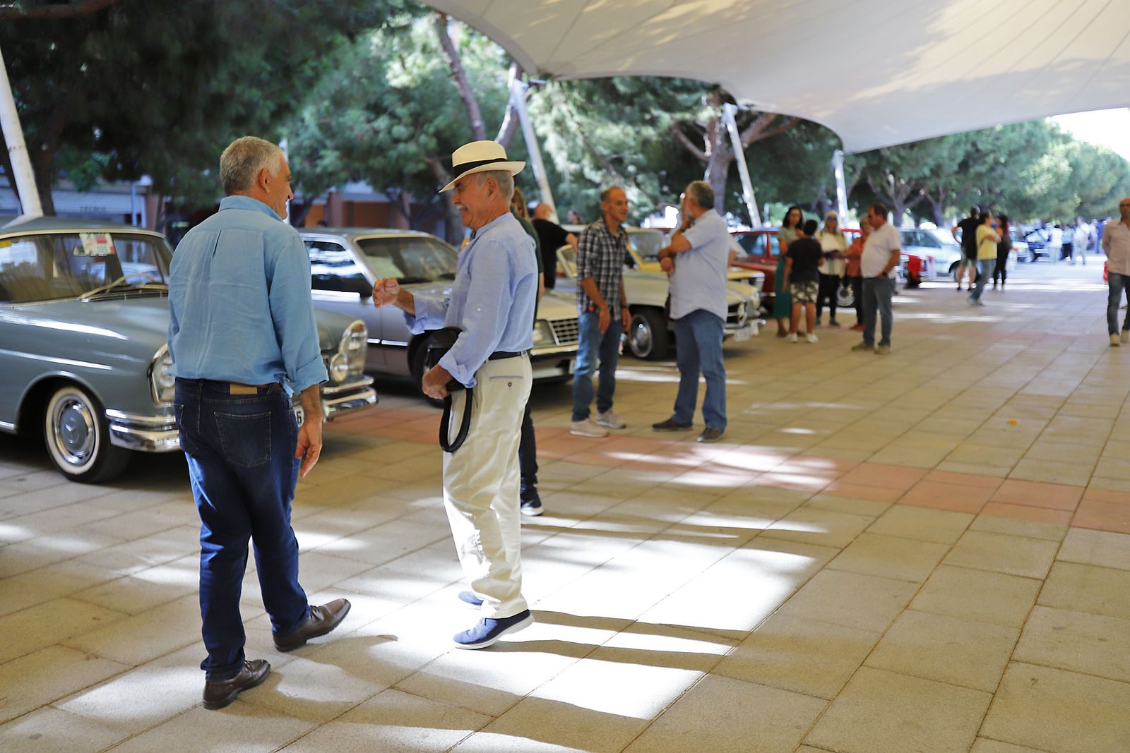 XVII concentración de vehículos antiguos Ciudad de Huelva