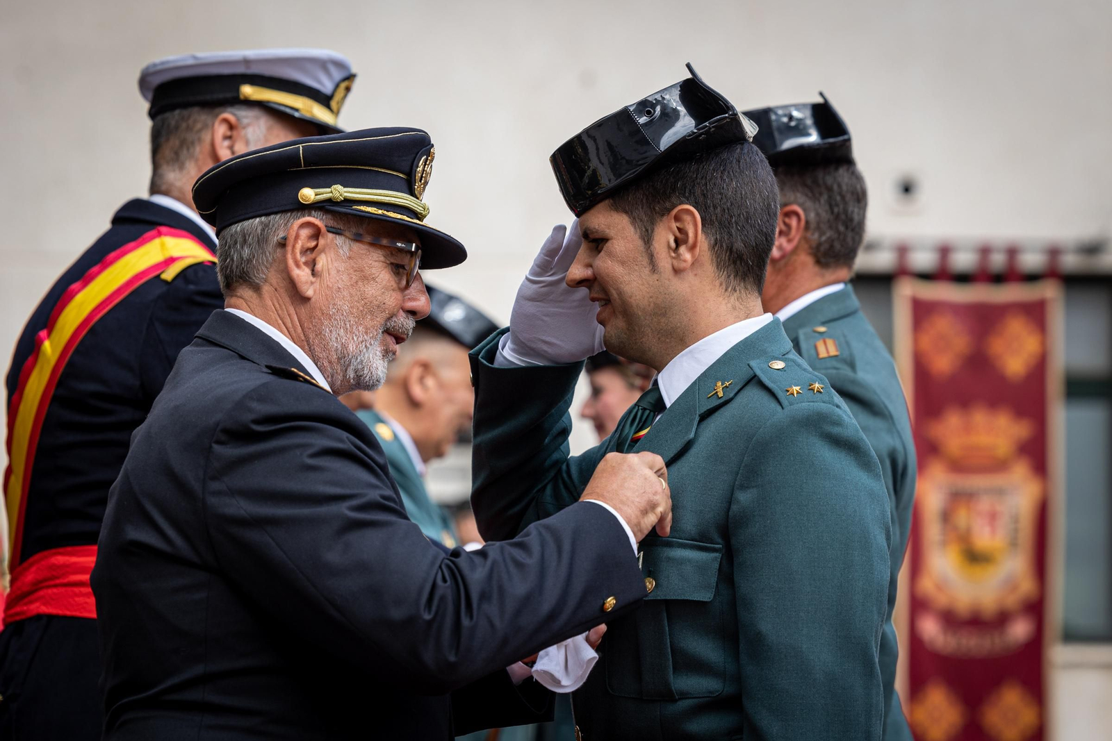 Imágenes de los actos de la Guardia Civil en Cádiz por la festividad de la Virgen del Pilar