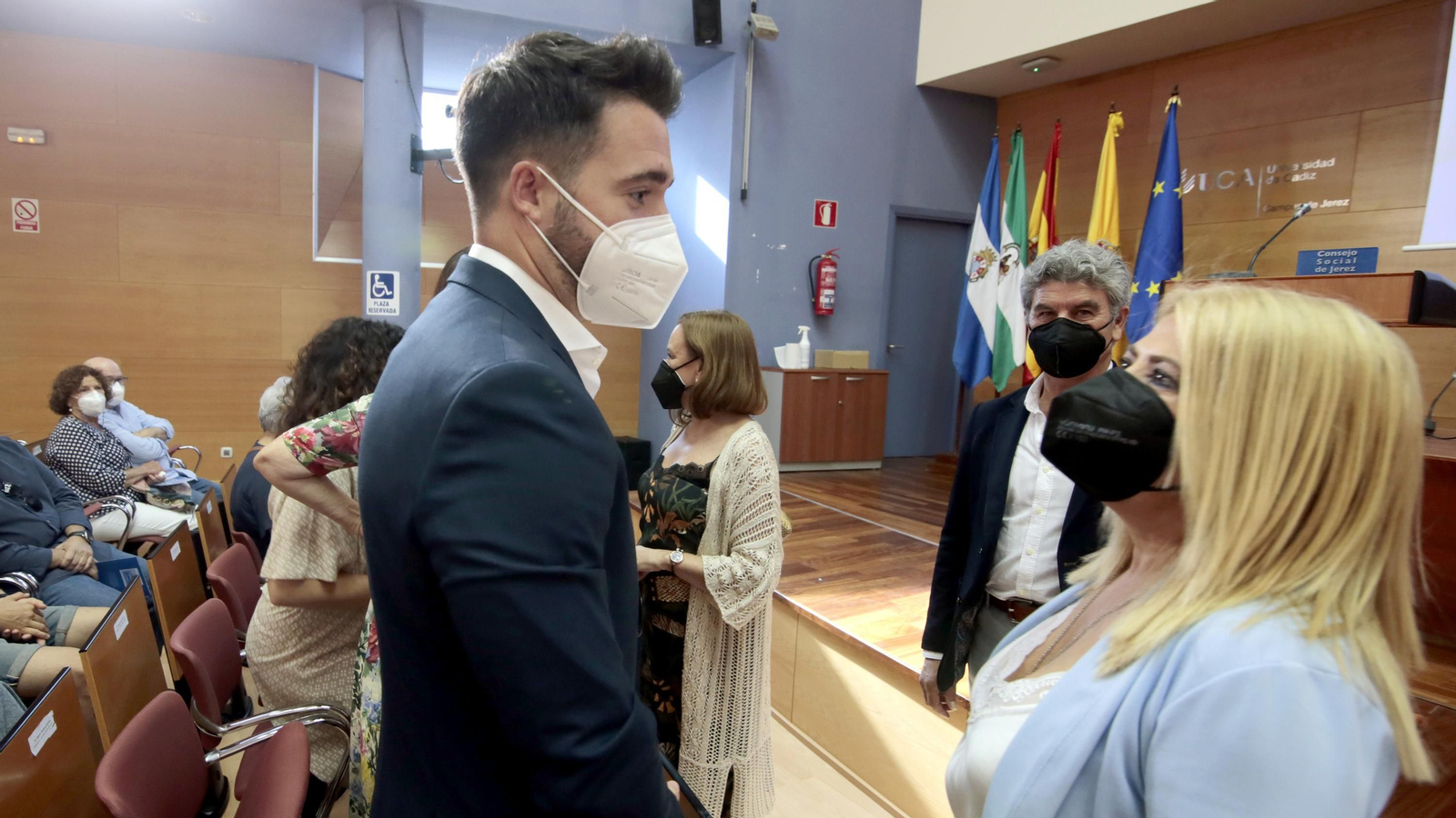 Reconocimiento título Póstumo de Consejero de Honor a D. Carmelo García Barroso