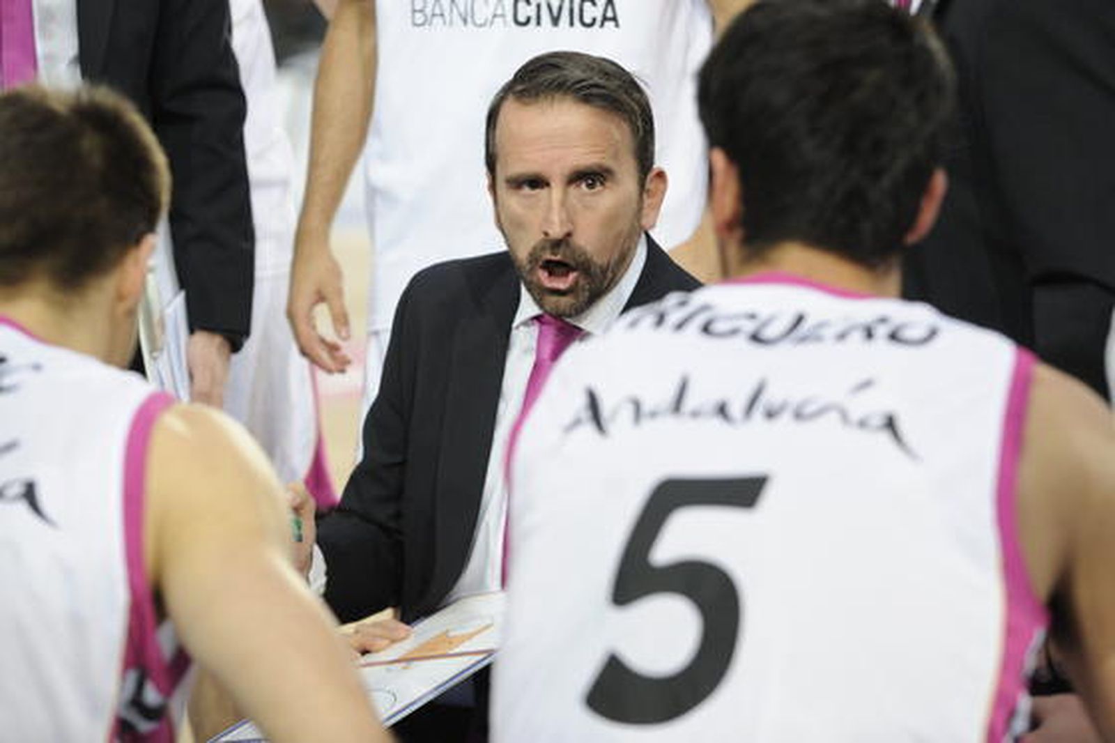 El Cajasol-Banca Cívica comienza su andadura en la Liga Endesa con derrota en casa del Caja Laboral (73-60).

Foto: Lino González (ACB Photo)