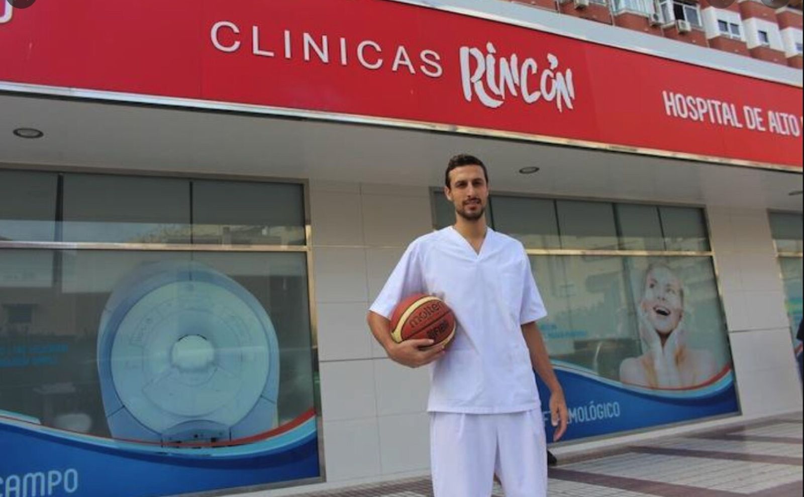 Carlos Cobos, jugador y fisioterapeuta.