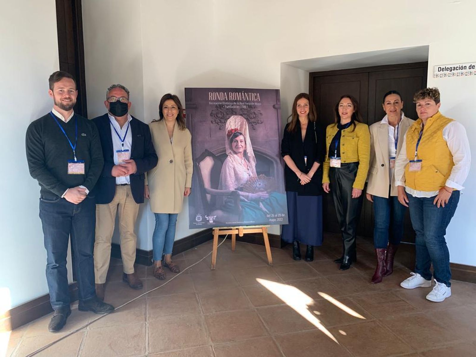 Presentación del cartel anunciador.