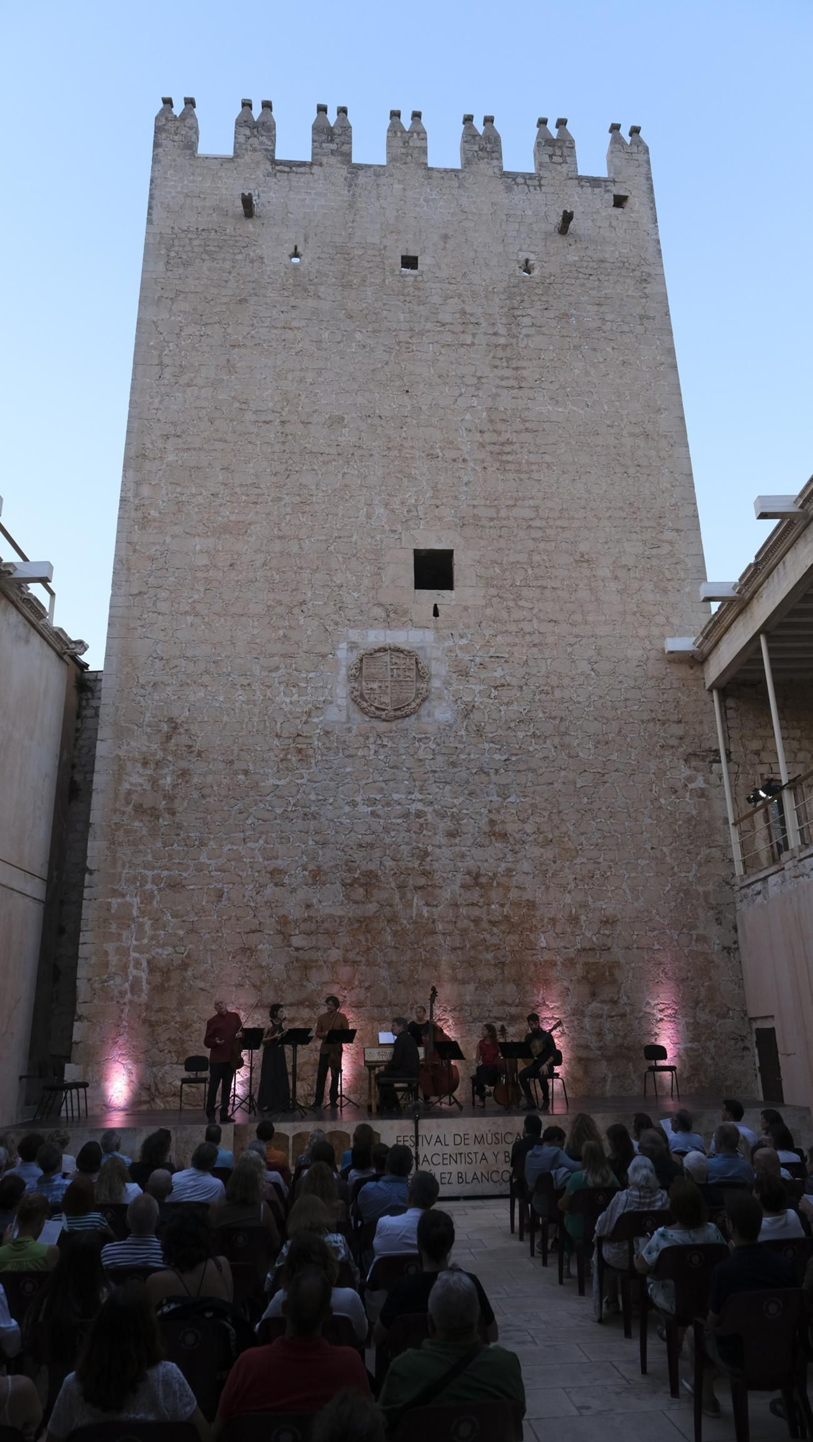 Imágenes del concierto de La Real Cámara en el XXI Festival de Música Renacentista y Barroca de Vélez Blanco