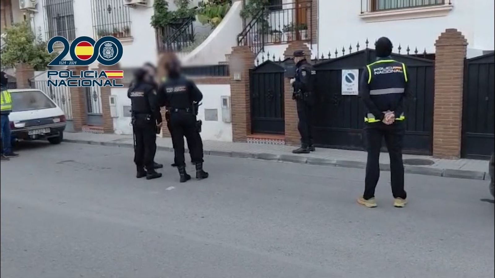 Detenciones de la Policía Nacional a los ultras tras la pelea del Granada-Cádiz