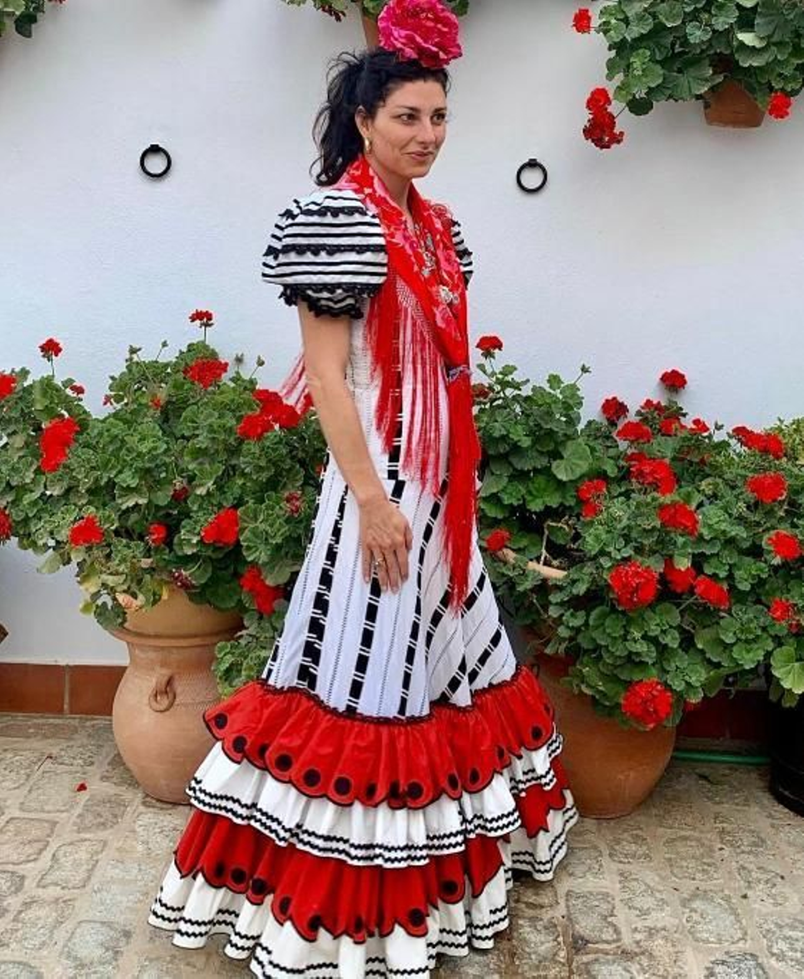 Todos los looks de las famosas e influencers en el Rocío 2022