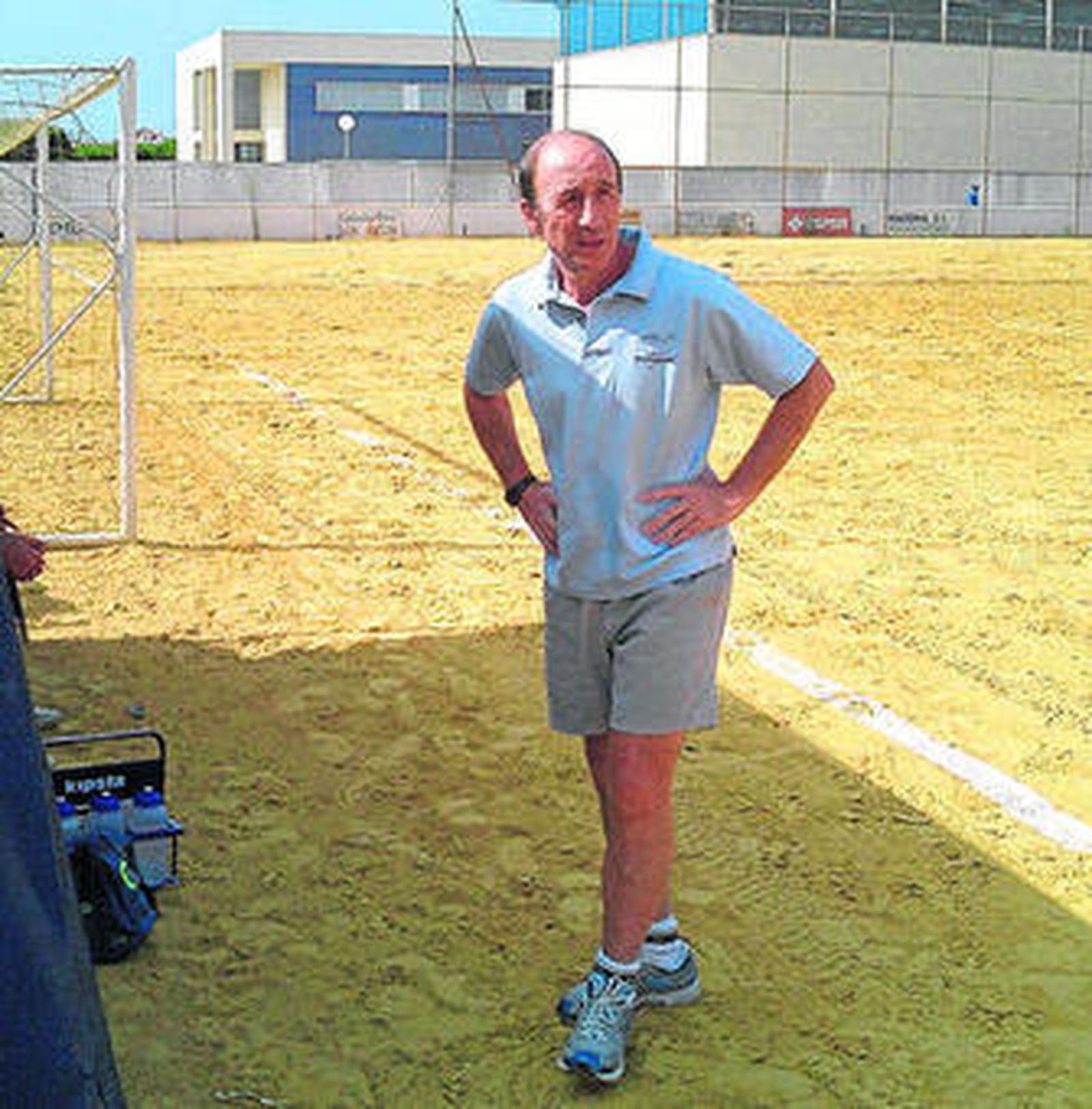 José María Maestre acordó con la directiva del Aroche rescindir su contrato.