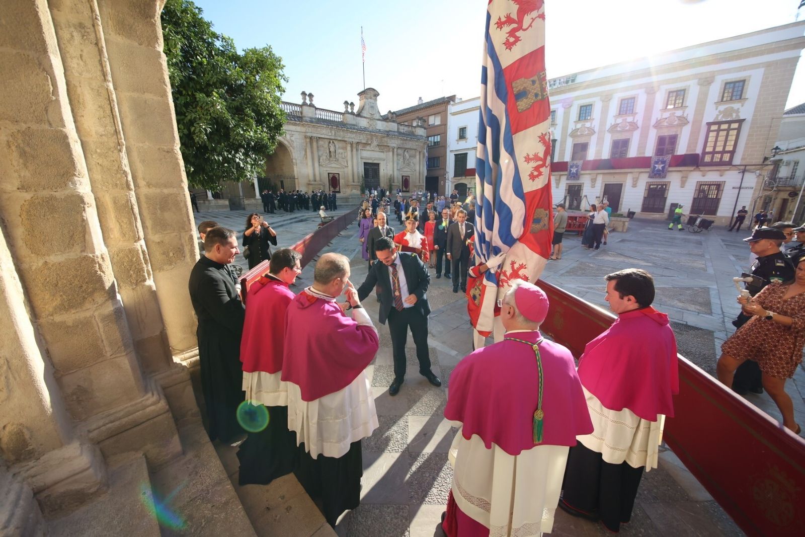 Traslado del Pendón en el día del patrón San Dionisio en Jerez