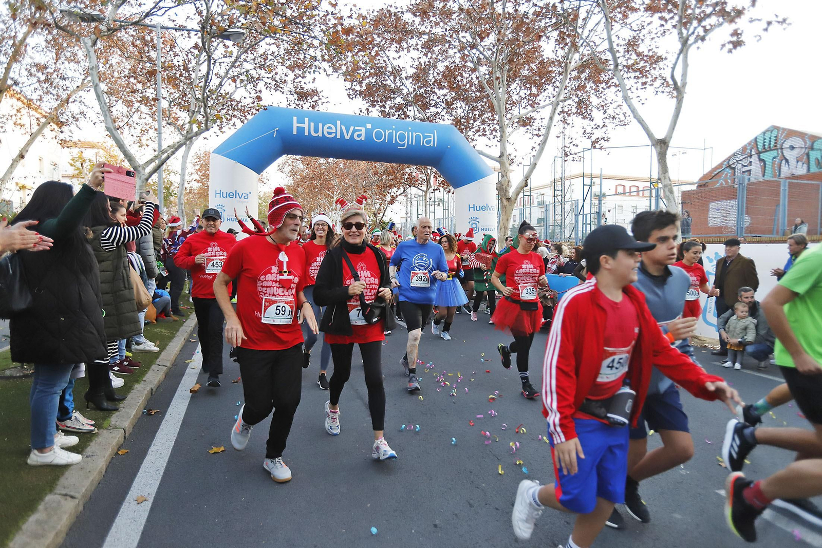 Imágenes de la XIII carrera de San Silvestre en Huelva