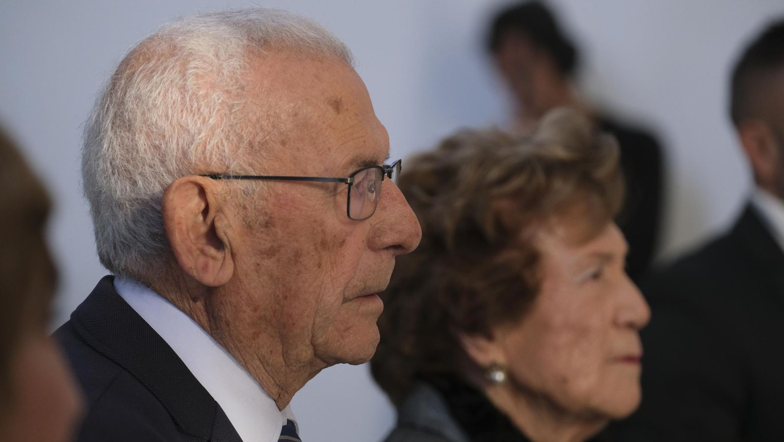 Brindis por 75 años de amor de Carmen y Roque, en imágenes