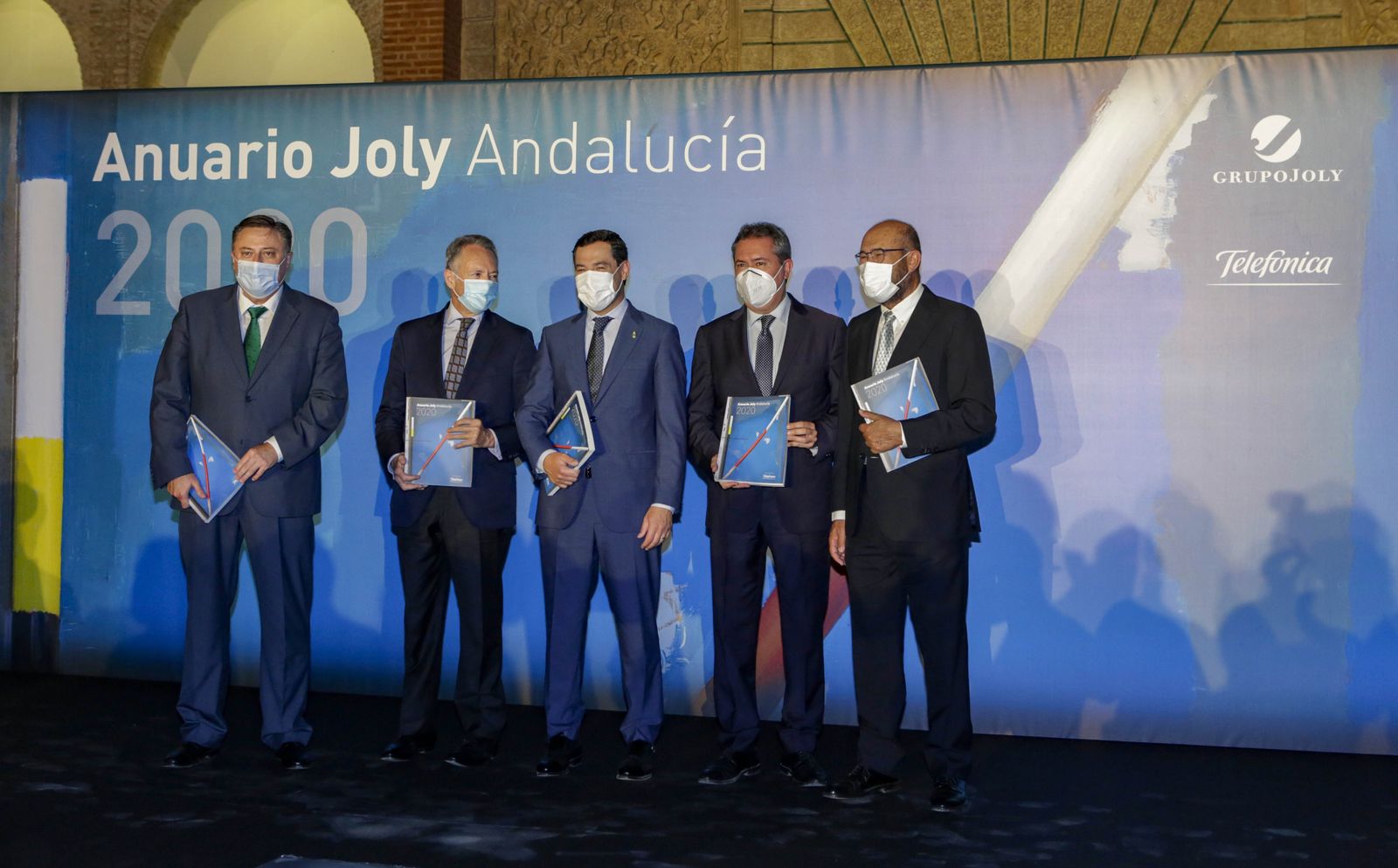 Las imágenes de la presentación del 18º Anuario Joly