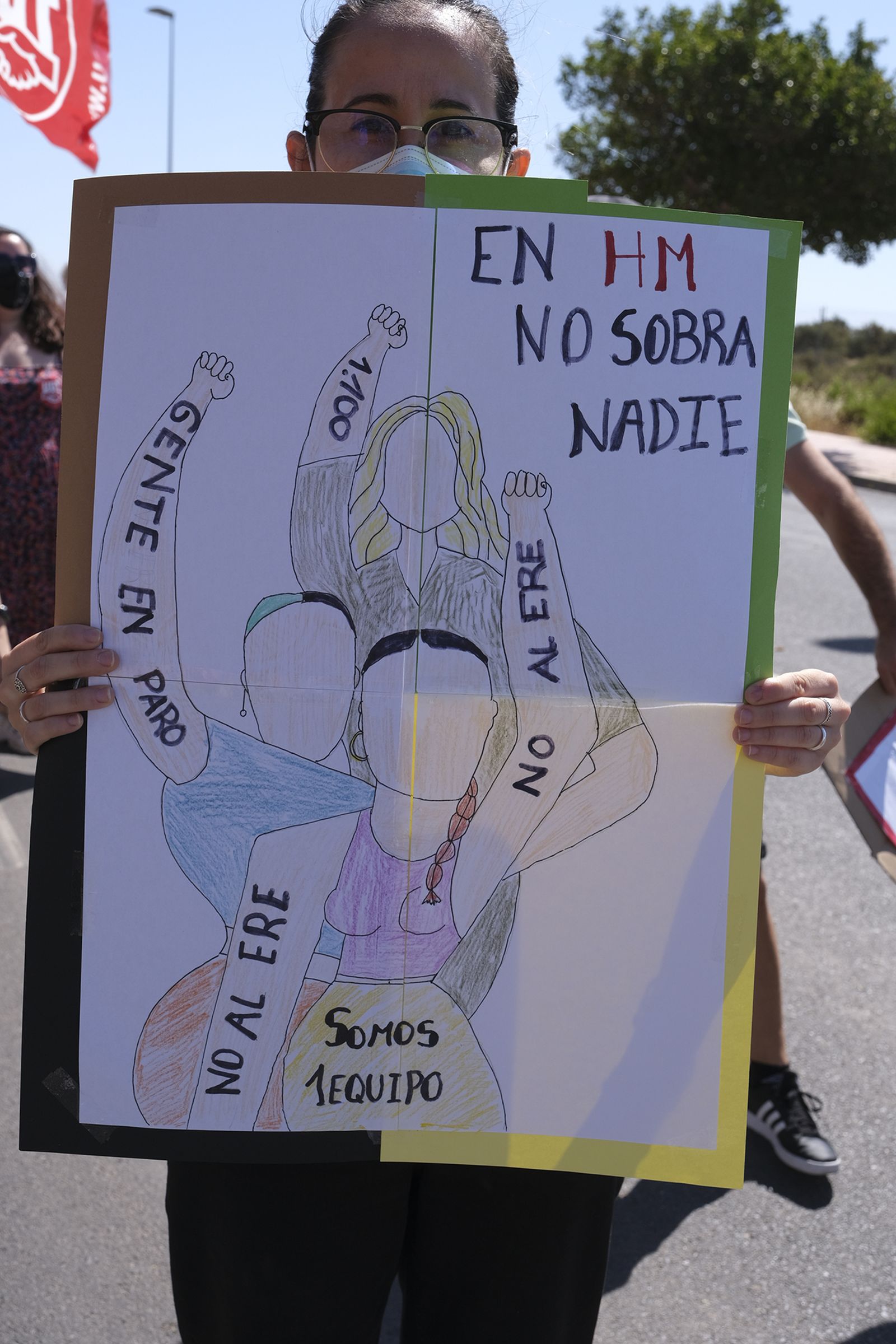 Fotogalería protestas trabajadores H&M Almería