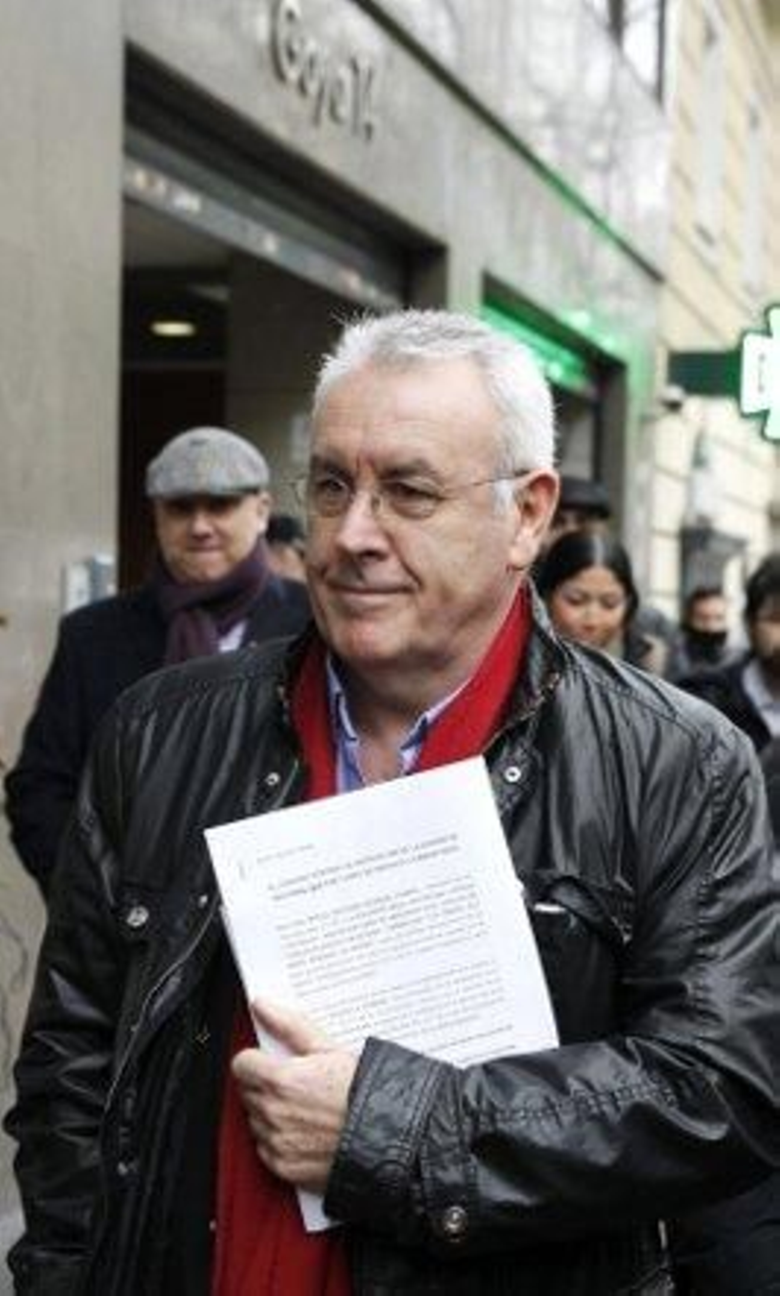 IU se querella contra Bárcenas, Lapuerta, Rato, Acebes y Trillo